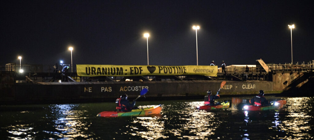 Lire la suite à propos de l’article Greenpeace – blocage d&rsquo;un cargo en provenance de Russie